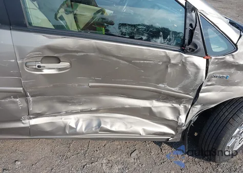 2009 Toyota Prius z USA, uszkodzony, nr VIN JTDKB20U093529896